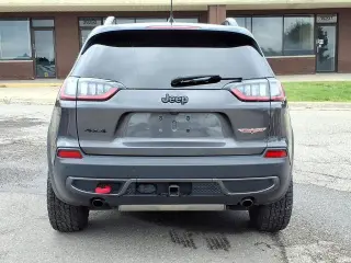 Jeep Cherokee 2023 4x4 Trailhawk 4 puertas SUV
