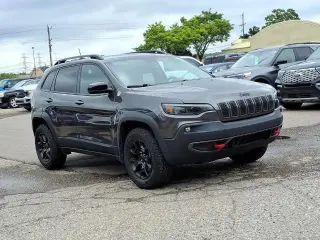 Jeep Cherokee 2023 4x4 Trailhawk 4 puertas SUV
