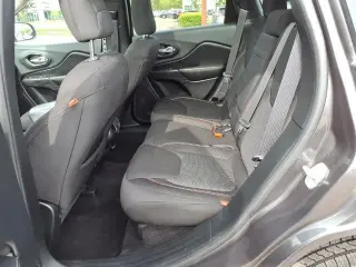 Jeep Cherokee 2017 4x4 Latitude 4 puertas SUV