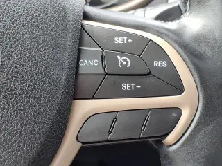 Jeep Cherokee 2017 4x4 Latitude 4 puertas SUV