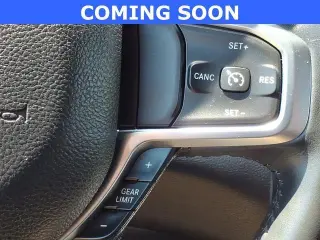 Ram 1500 2024 4x4 Big Horn Cabina Crew de 4 puertas 5.6 pies. Pickup SB