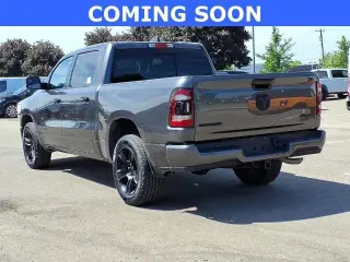Ram 1500 2024 4x4 Big Horn Cabina Crew de 4 puertas 5.6 pies. Pickup SB