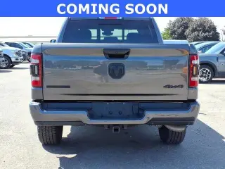 Ram 1500 2024 4x4 Big Horn Cabina Crew de 4 puertas 5.6 pies. Pickup SB