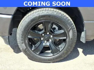 Ram 1500 2024 4x4 Big Horn Cabina Crew de 4 puertas 5.6 pies. Pickup SB