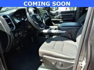 Ram 1500 2024 4x4 Big Horn Cabina Crew de 4 puertas 5.6 pies. Pickup SB