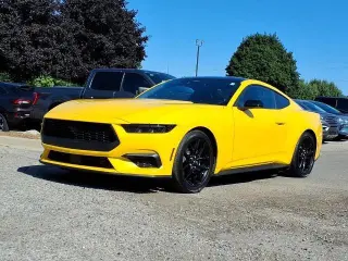 Ford Mustang 2024 EcoBoost Premium 2 puertas Fastback