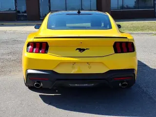 Ford Mustang 2024 EcoBoost Premium 2 puertas Fastback