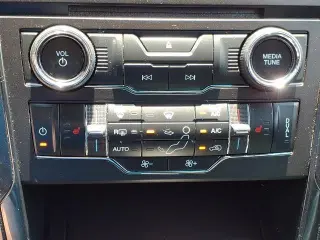 Ford Explorer 2017 XLT 4 puertas SUV