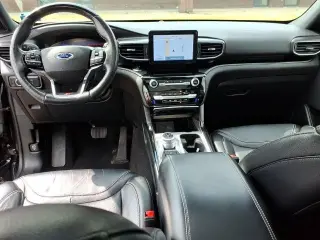 Ford Explorer 2021 AWD ST 4 puertas SUV