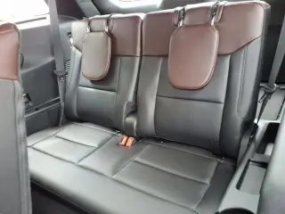 Ford Explorer 2023 AWD Platinum 4 puertas SUV