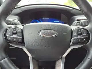 Ford Explorer 2023 AWD Platinum 4 puertas SUV
