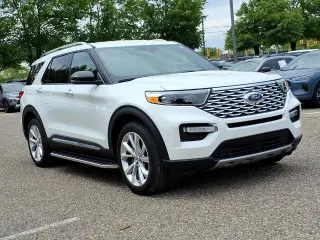 Ford Explorer 2023 AWD Platinum 4 puertas SUV