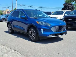 Ford Escape Híbrido Enchufable 2022 Titanium 4 puertas SUV
