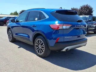 Ford Escape Híbrido Enchufable 2022 Titanium 4 puertas SUV