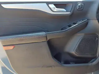 Ford Escape 2023 AWD Platinum 4 puertas SUV