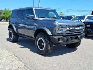Ford Bronco 2023 4x4 Badlands Avanzado 4 puertas SUV
