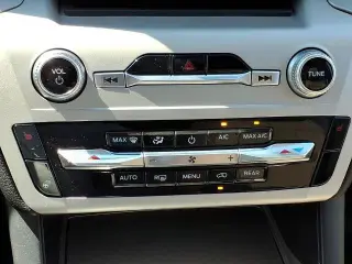Ford Explorer 2023 AWD XLT 4 puertas SUV