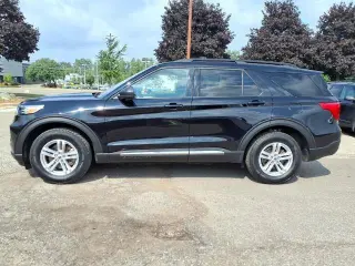 Ford Explorer 2023 AWD XLT 4 puertas SUV