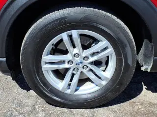 Ford Explorer 2024 AWD XLT 4 puertas SUV