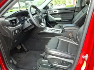 Ford Explorer 2023 AWD XLT 4 puertas SUV