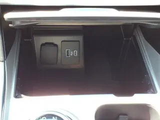 Ford Explorer 2023 AWD XLT 4 puertas SUV