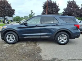 Ford Explorer 2023 AWD XLT 4 puertas SUV