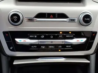 Ford Explorer 2024 AWD XLT 4 puertas SUV