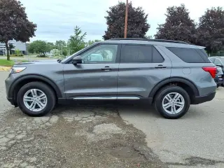 Ford Explorer 2024 AWD XLT 4 puertas SUV