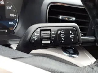 Ford Explorer 2024 AWD XLT 4 puertas SUV