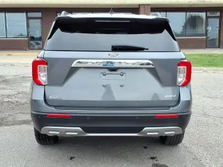 Ford Explorer 2024 AWD XLT 4 puertas SUV