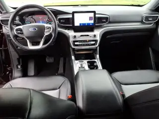 Ford Explorer 2023 AWD XLT 4 puertas SUV