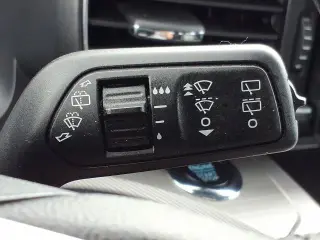 Ford Explorer 2023 AWD XLT 4 puertas SUV