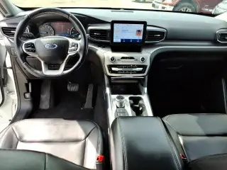 Ford Explorer 2023 AWD XLT 4 puertas SUV