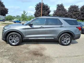 Ford Explorer 2025 AWD Active 4 puertas SUV
