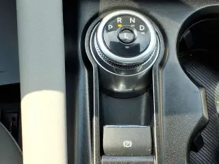 Ford Explorer 2025 AWD Active 4 puertas SUV