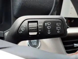 Ford Explorer 2025 AWD Active 4 puertas SUV