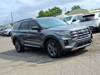 Ford Explorer 2025 AWD Active 4 puertas SUV