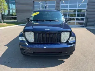 Jeep Liberty 2012 4x4 Sport 4 puertas SUV