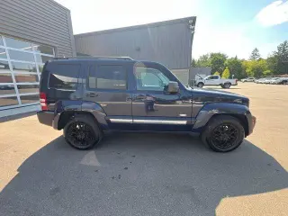 Jeep Liberty 2012 4x4 Sport 4 puertas SUV