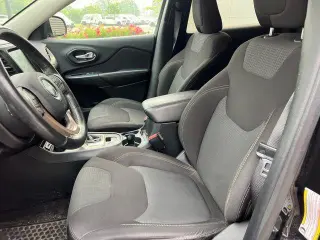 Jeep Cherokee 2016 4x4 Latitude 4 puertas SUV