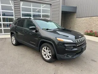 Jeep Cherokee 2016 4x4 Latitude 4 puertas SUV