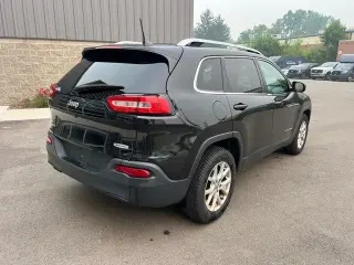 Jeep Cherokee 2016 4x4 Latitude 4 puertas SUV