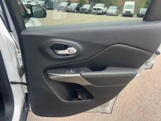 Jeep Cherokee 2019 4x4 Limited 4 puertas SUV