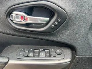 Jeep Cherokee 2019 4x4 Limited 4 puertas SUV