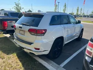Jeep Grand Cherokee 2015 4x4 Overland 4 puertas SUV
