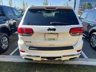Jeep Grand Cherokee 2015 4x4 Overland 4 puertas SUV