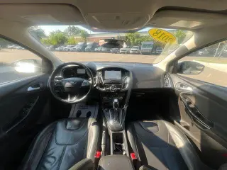 Ford Focus 2018 Titanium 4 puertas Hatchback