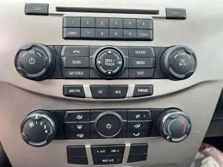 Ford Focus 2010 SE 4 puertas Sedan