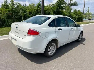 Ford Focus 2010 SE 4 puertas Sedan