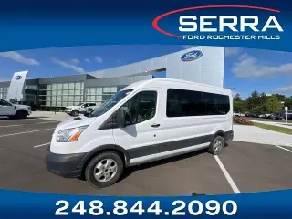 Furgoneta Ford Transit 2018 350 XL 3 puertas LWB Techo Medio para Pasajeros con Puerta Deslizante del Lado del Pasajero